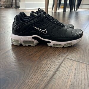Men’s Nike Air Max Plus G (2024)